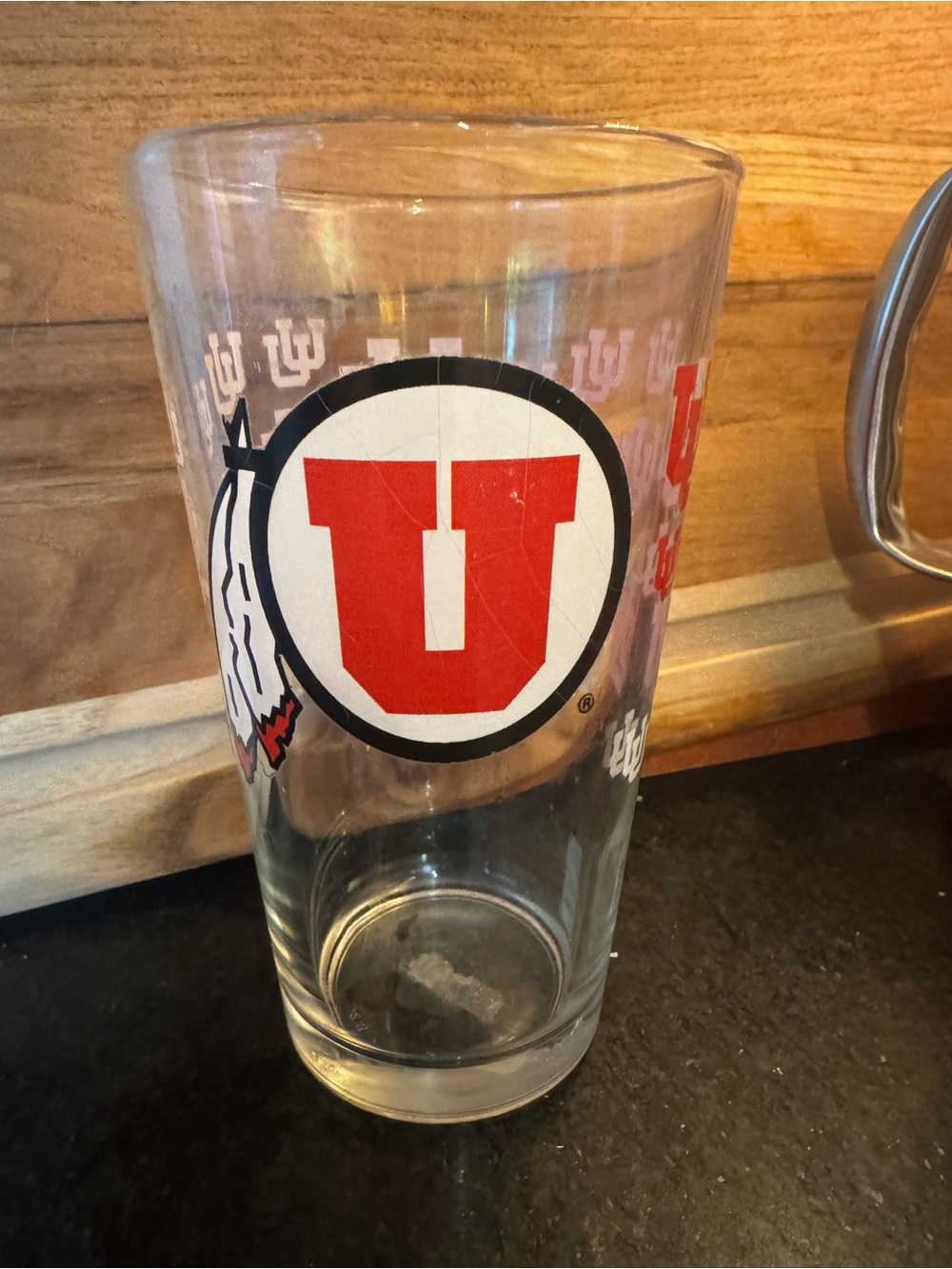 University of  Utah Utes glass
